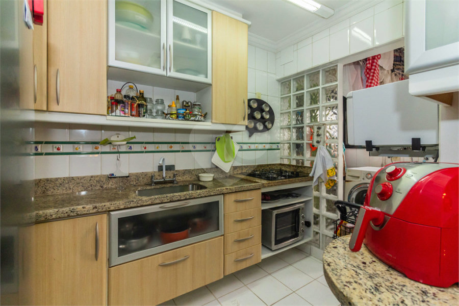 Apartamento à venda com 3 quartos, sendo 1 suíte, em Vila Guarani, São Paulo, SP