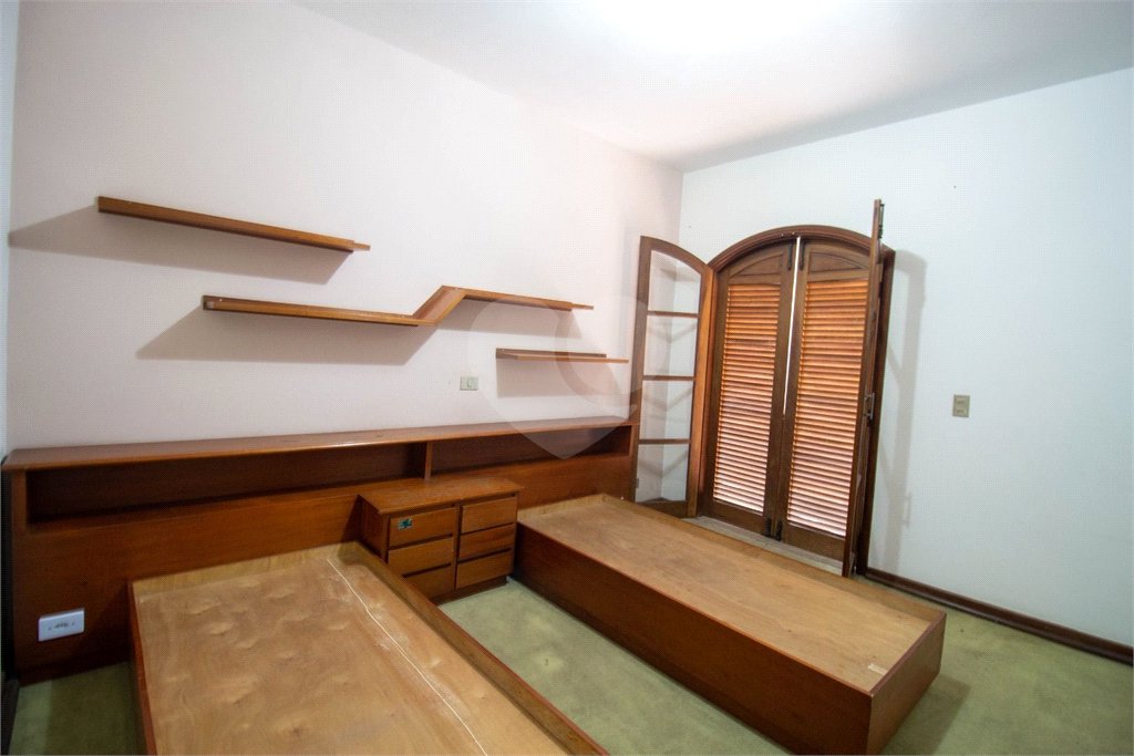 Casa à venda ou para alugar com 4 quartos, sendo 1 suíte, no Centro, São Roque, SP
