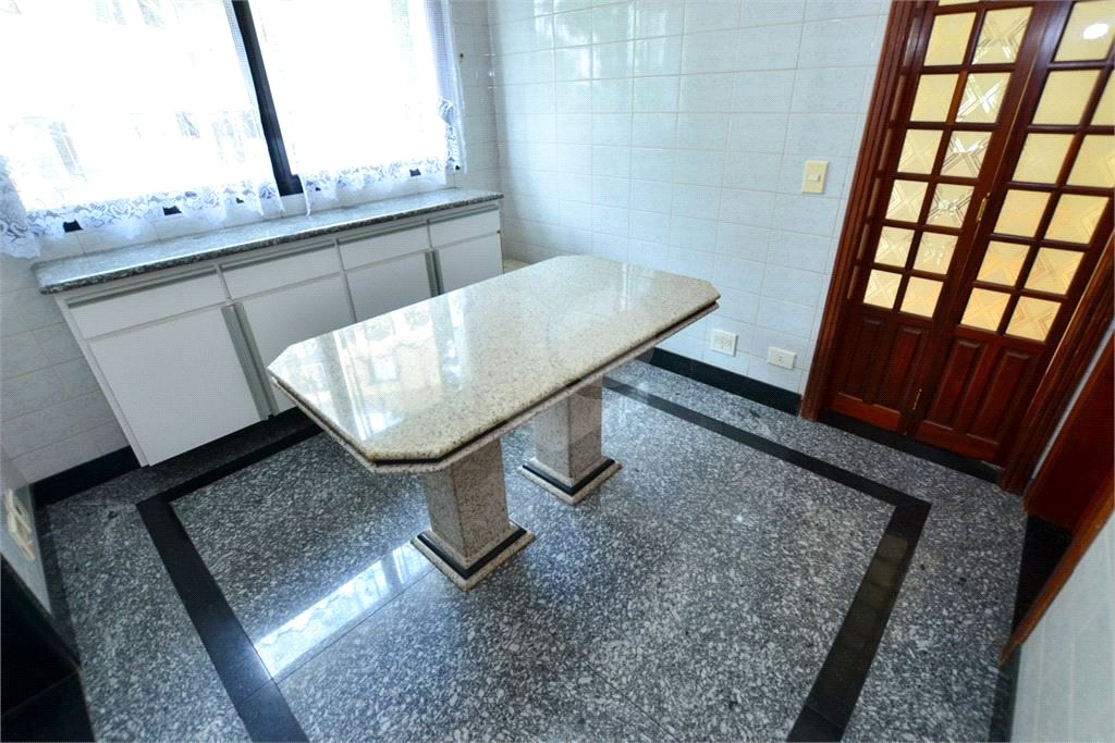 Apartamento à venda com 4 quartos, sendo 2 suítes, em Vila Monumento, São Paulo, SP