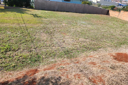 Terreno à venda em Altos do Jaraguá, Araraquara, SP
