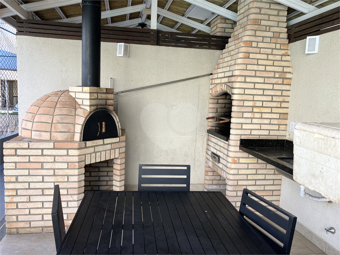 Apartamento à venda com 3 quartos, sendo 1 suíte, em Jardim Vera Cruz, Sorocaba, SP