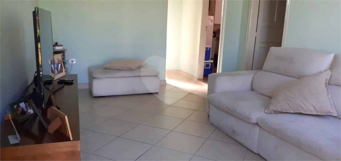 Sobrado à venda com 3 quartos em Água Fria, São Paulo, SP