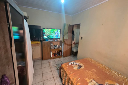 Casa à venda com 1 quarto em Vila Célia, Itapetininga, SP
