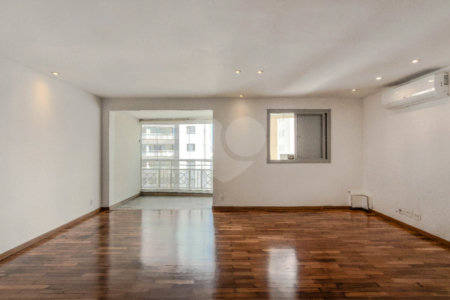 Apartamento à venda com 3 quartos, sendo 1 suíte, em Vila Leopoldina, São Paulo, SP