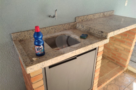 Casa Térrea à venda com 3 quartos, sendo 1 suíte, em Jardim Itamaracá, Indaiatuba, SP