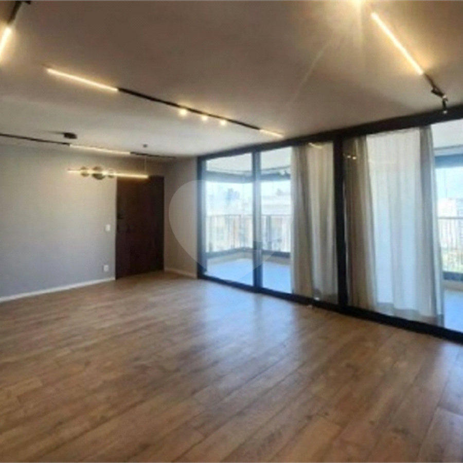 Apartamento à venda com 3 suítes em Indianópolis, São Paulo, SP