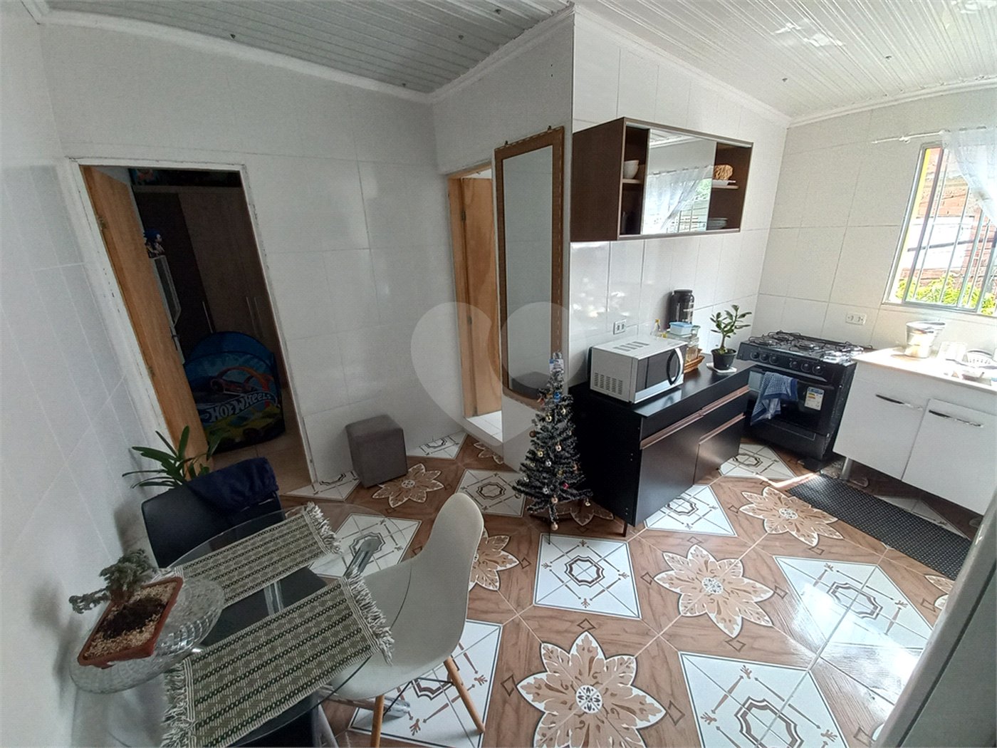 Casa Térrea à venda com 3 quartos em Jardim das Palmas, São Paulo, SP