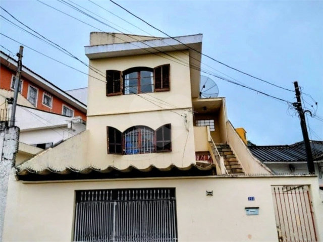 Casa Térrea à venda com 4 quartos, sendo 1 suíte,  em Tremembé, São Paulo, SP