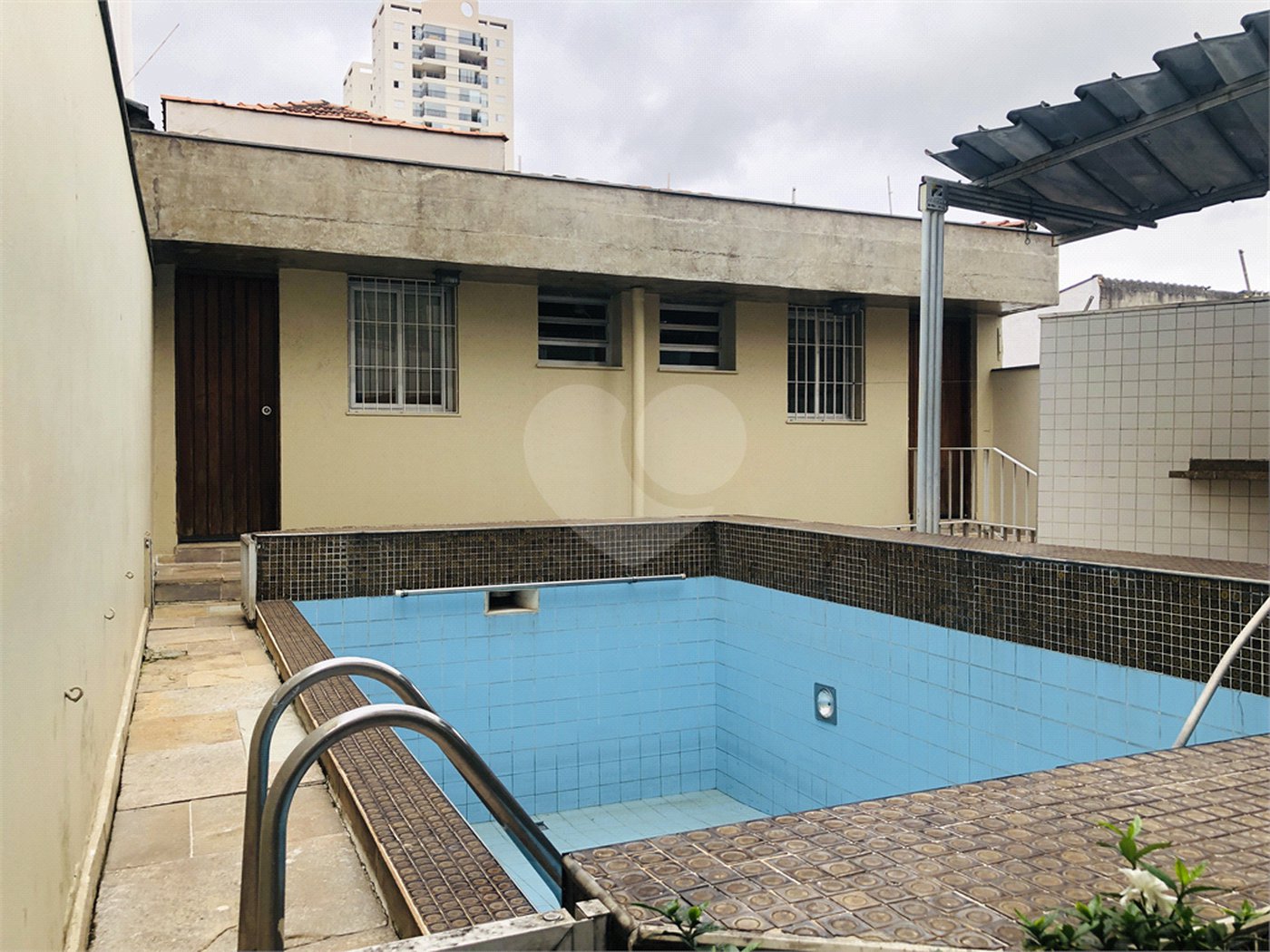 Sobrado à venda com 4 quartos, sendo 1 suíte, em Santana, São Paulo, SP