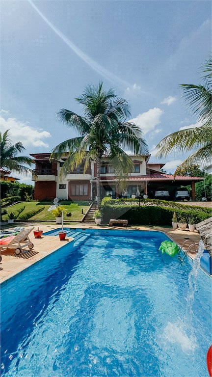 Casa à venda com 4 suítes no condomínio Monte Belo, Salto - SP