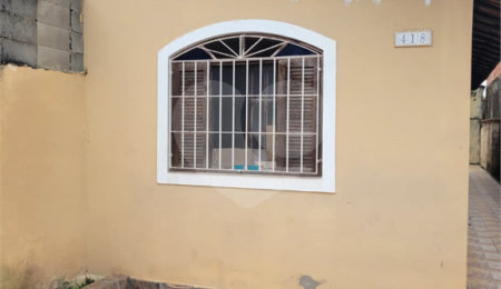Casa à venda com 2 quartos em Suarão, Itanhaém, SP