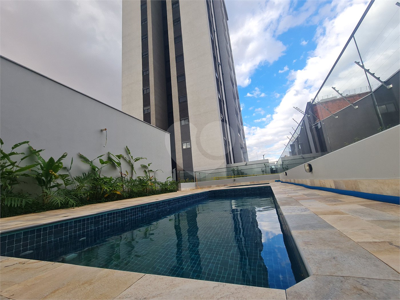 Apartamento à venda com 3 quartos, sendo 1 suíte,  em Jardim Refúgio, Sorocaba, SP