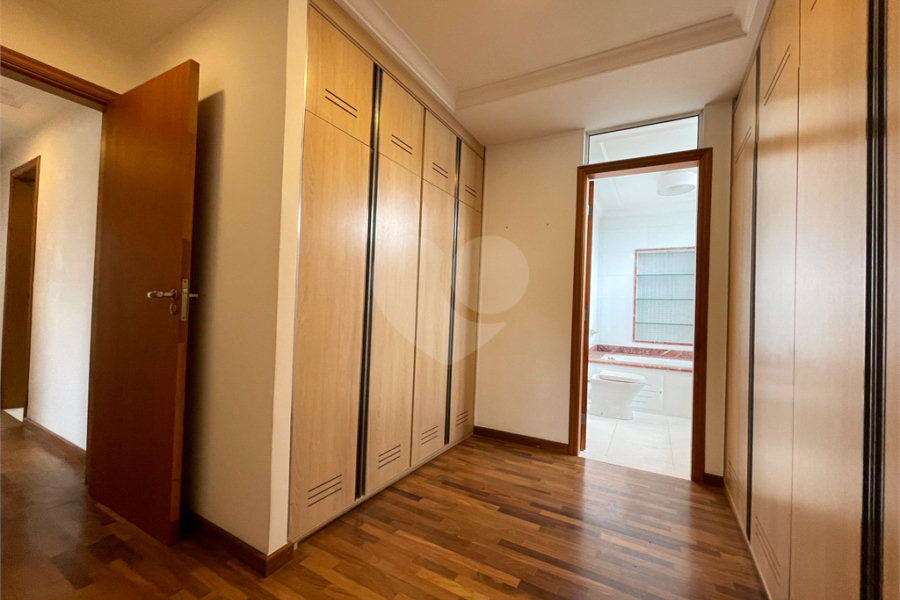 Cobertura à venda com 4 quartos, sendo 1 suíte, em Jardim Franca, São Paulo, SP
