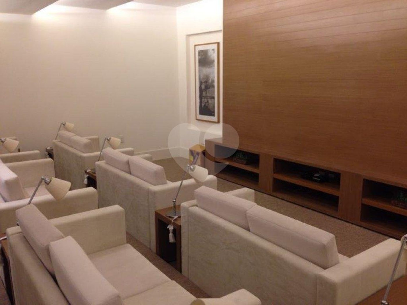 Apartamento à venda com 1 suíte em Jardim Leonor, São Paulo, SP