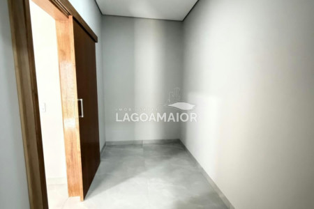 Casa à venda com 3 quartos no condomínio Residencial Costa Leste, Três Lagoas - MS