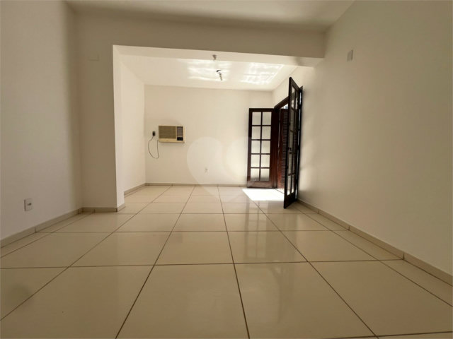 Casa para alugar com 4 quartos em Brooklin, São Paulo, SP