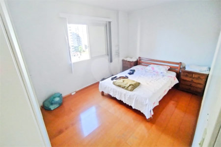 Apartamento para alugar na Vila Mariana, 2 quartos, 2 banheiros, 2 vagas