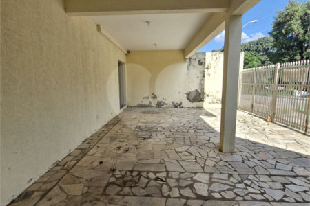 Casa à venda com 3 quartos, sendo 1 suíte, em Bosque, Vinhedo, SP