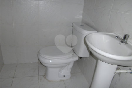 Apartamento à venda com 2 quartos em Vila Mazzei, São Paulo, SP