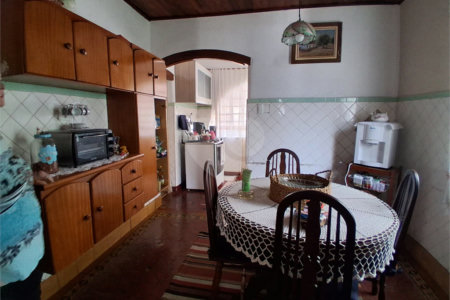 Casa à venda com 3 quartos, sendo 1 suíte, em Vila Vitório Mazzei, São Paulo, SP
