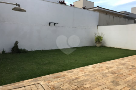 Sobrado para venda no condomínio de alto padrão Village Damha II