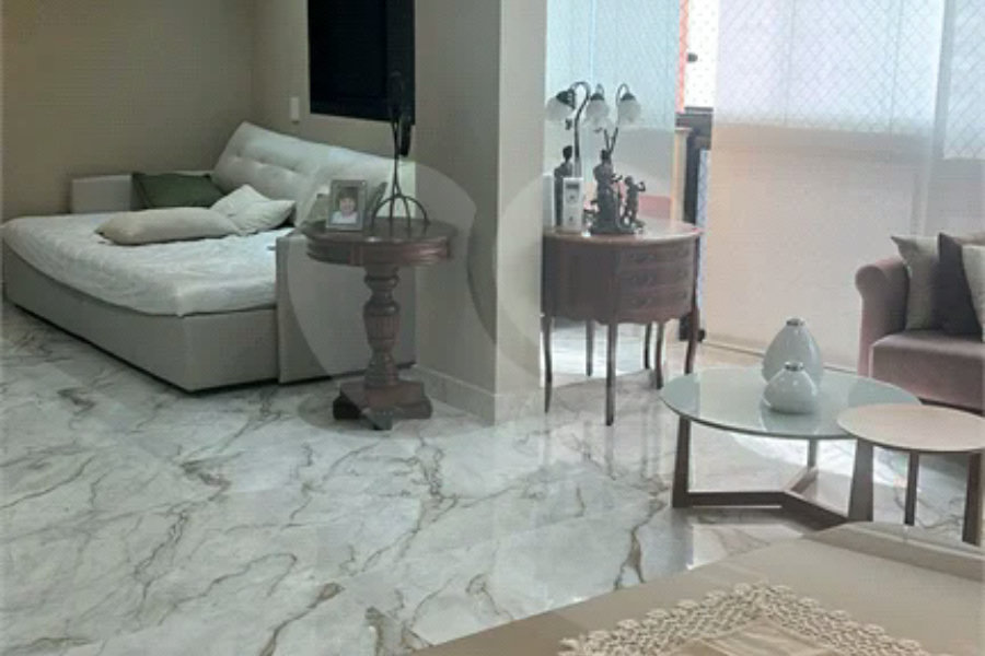 Apartamento à venda com 3 quartos, sendo 1 suíte, em Vila Regente Feijó, São Paulo, SP