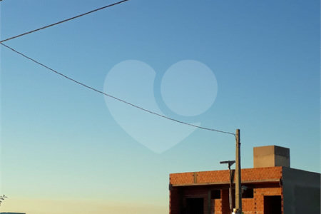 IMÓVEL COMERCIAL E RESIDENCIAL COM EXCELENTE POTENCIAL!