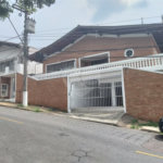 Casa à venda com 4 quartos, sendo 1 suíte,  no Centro, Vinhedo, SP