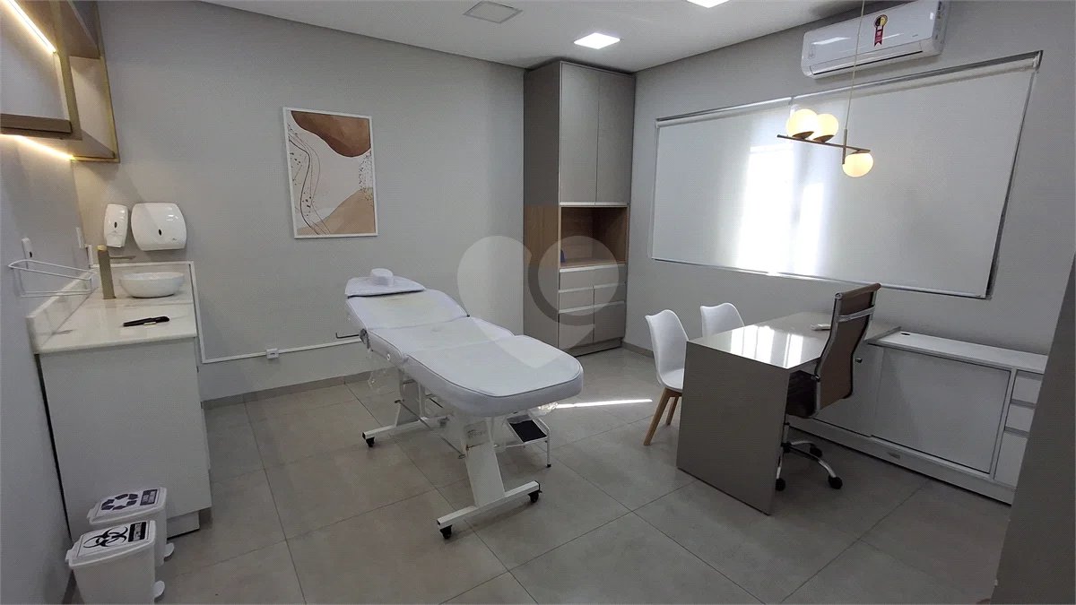 Sobrado para alugar com 3 quartos em Campo Belo, São Paulo, SP
