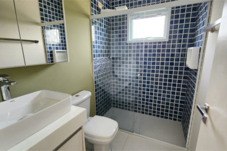 Casa à venda com 5 quartos, sendo 2 suítes, no condomínio Residencial Jardim Primavera, Louveira - SP