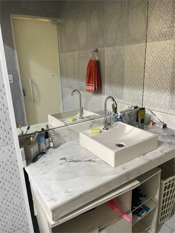 Casa de Vila à venda com 3 quartos, sendo 1 suíte,  em PARQUE EDU CHAVES, São Paulo, SP