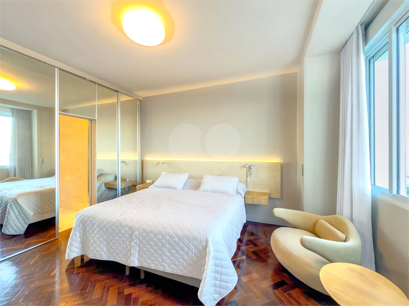 Apartamento à venda com 4 quartos, sendo 1 suíte,  em Copacabana, Rio de Janeiro, RJ