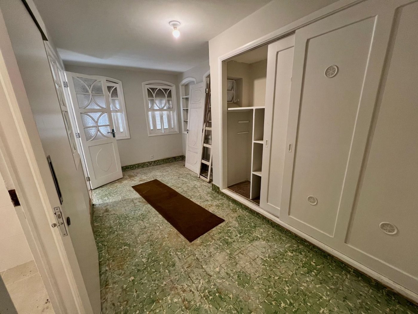 Casa com 3 dormitórios para alugar, 284 m² por R$ 21.162,89 - Gonzaga - Santos/SP