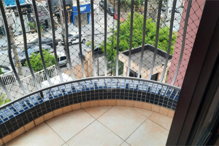 Apartamento à venda com 3 quartos, sendo 1 suíte, em Jardim Marajoara, São Paulo, SP