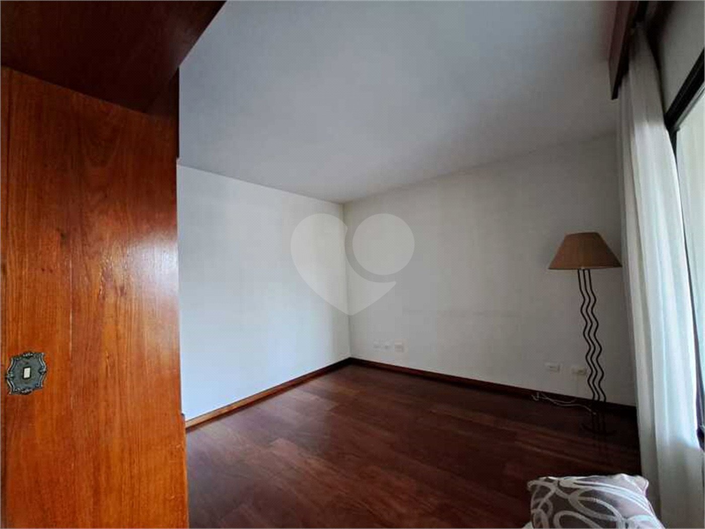 Apartamento à venda com 4 suítes em Campo Belo, São Paulo, SP