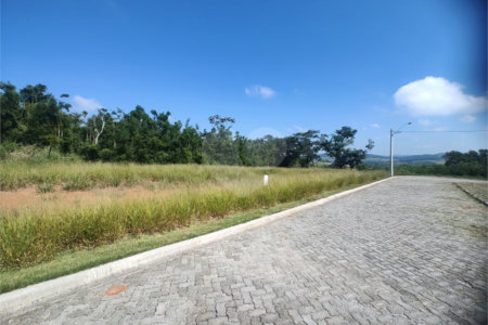 Terreno à venda no condomínio Residencial Solar São Judas Tadeu, Piracaia - SP