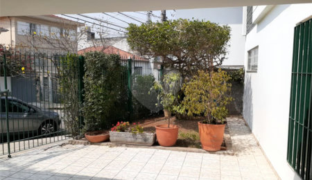 Sobrado à venda com 3 quartos, sendo 1 suíte, em Parque da Lapa, São Paulo, SP