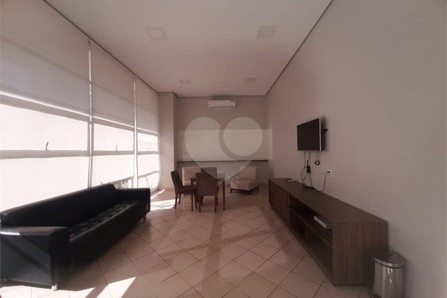 Apartamento à venda com 3 quartos, sendo 1 suíte, em Santana, São Paulo, SP