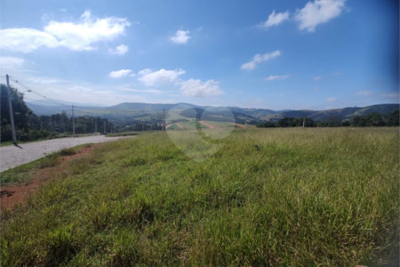 Terreno à venda no condomínio Residencial Solar São Judas Tadeu, Piracaia - SP