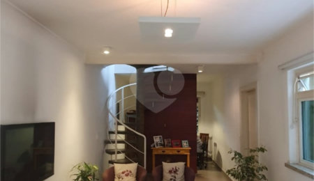 Sobrado à venda com 2 quartos, sendo 1 suíte, em Santana, São Paulo, SP