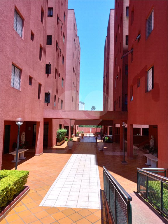 Apartamento à venda com 2 quartos em Vila Erna, São Paulo, SP