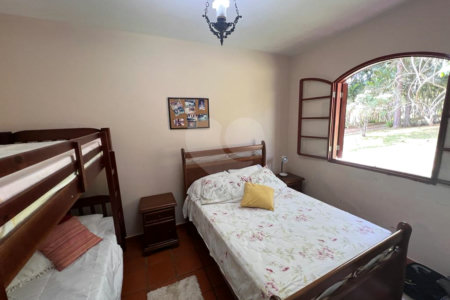 Chácara à venda com 5 quartos, sendo 2 suítes, em Taiaçupeba, Mogi das Cruzes, SP