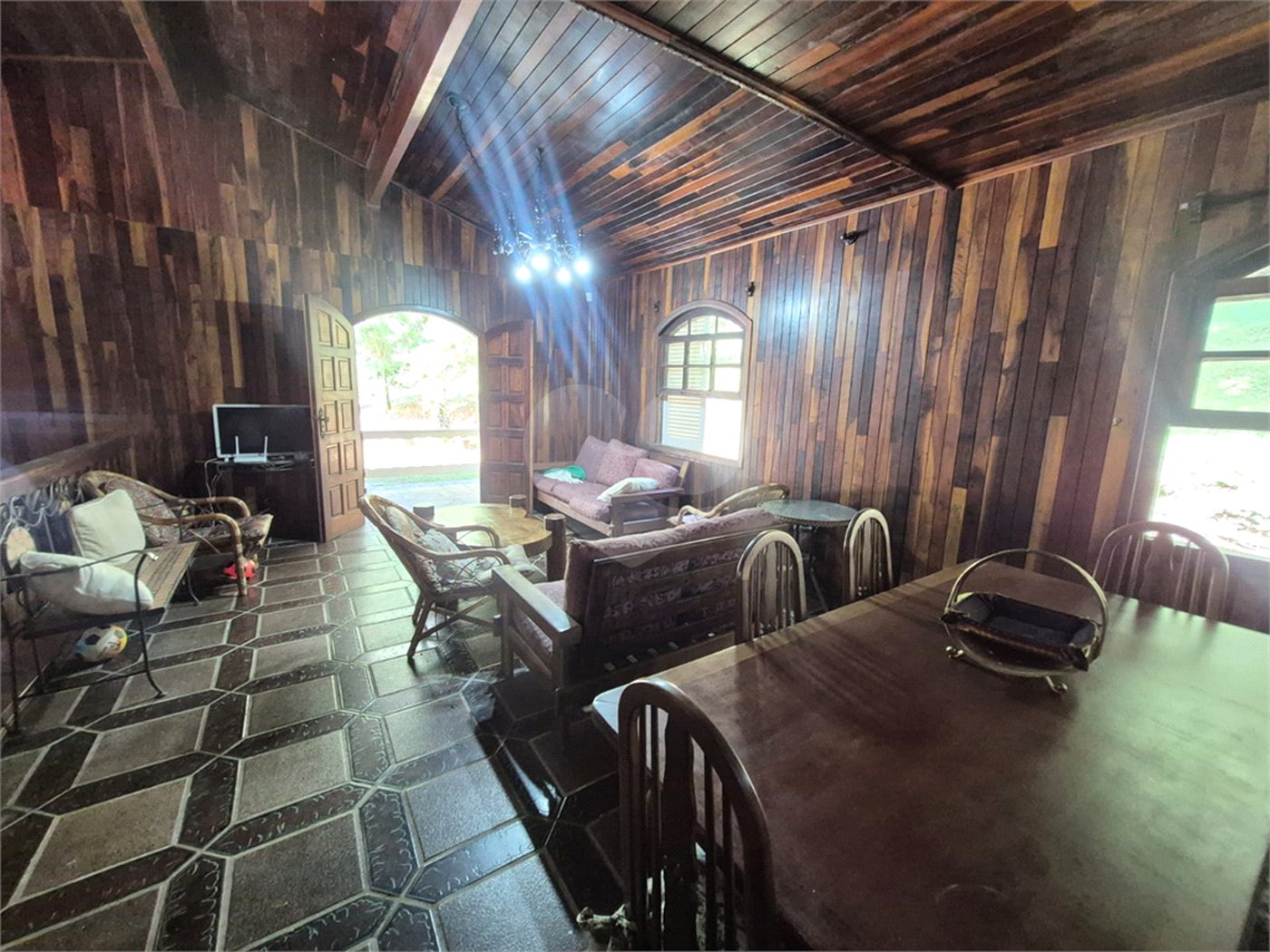 Casa Térrea à venda com 3 quartos, sendo 1 suíte,  em Serra da Cantareira, Mairiporã, SP