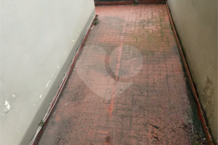 Sobrado à venda com 2 quartos em Santana, São Paulo, SP