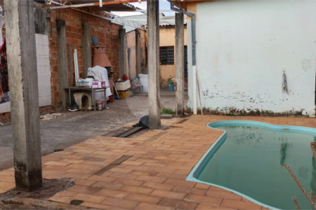 Casa à venda com 2 quartos, sendo 1 suíte, em Jardim Adalberto Frederico de Oliveira Roxo I, Araraquara, SP