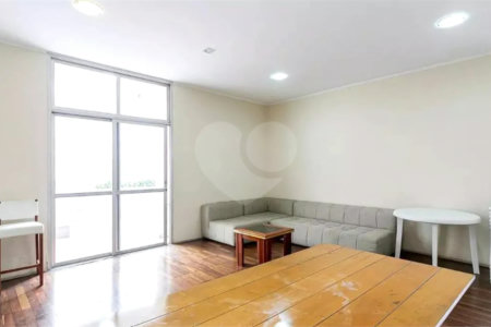 Apartamento à venda com 4 quartos, sendo 1 suíte, em Perdizes, São Paulo, SP