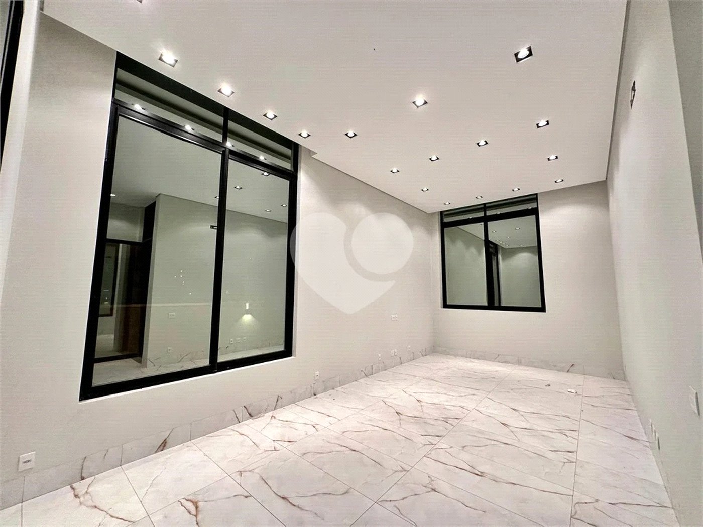 Casa à venda com 3 suítes no condomínio Villa Jardim, Cuiabá - MT