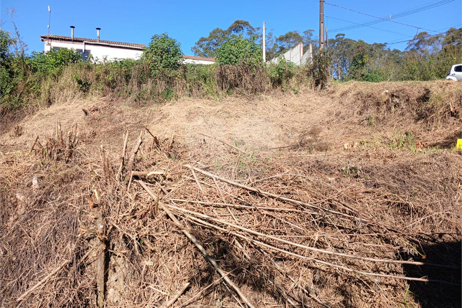 Terreno à venda em Mantiqueira, Mairiporã, SP