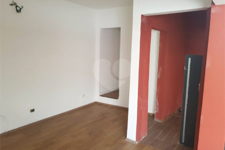 Sobrado à venda ou para alugar com 1 quarto em Chácara Santo Antônio (zona Sul), São Paulo, SP