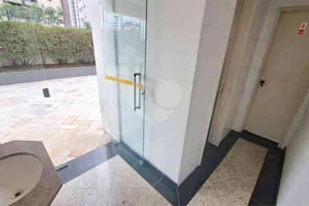 Apartamento à venda com 3 quartos, sendo 1 suíte, em Vila Mariana, São Paulo, SP